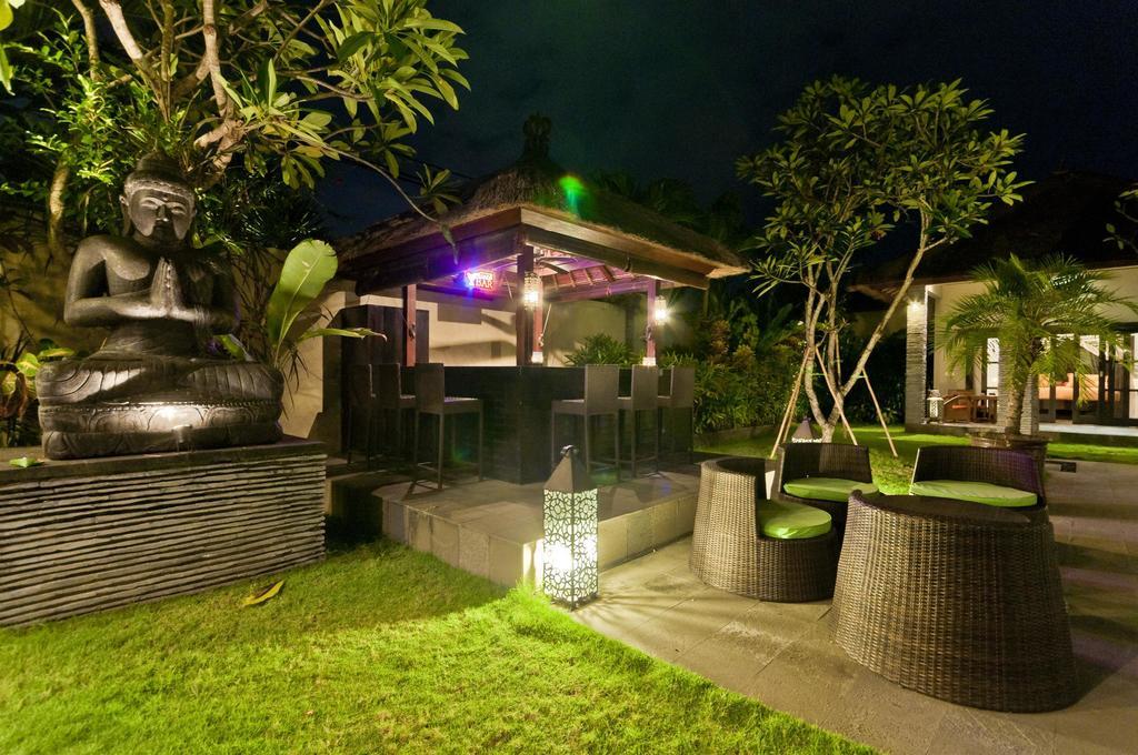 Villa Mahkota Seminyak  Luaran gambar