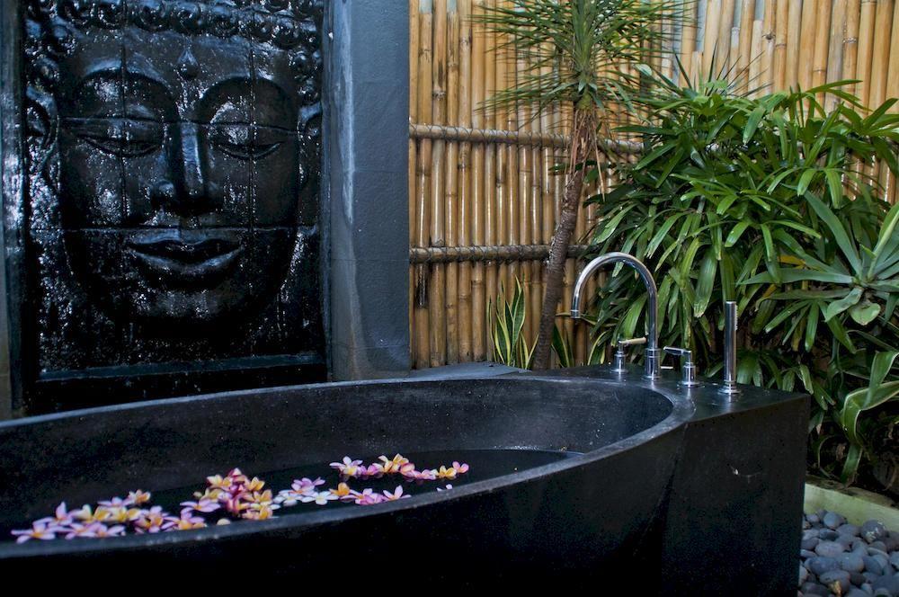 Villa Mahkota Seminyak  Luaran gambar